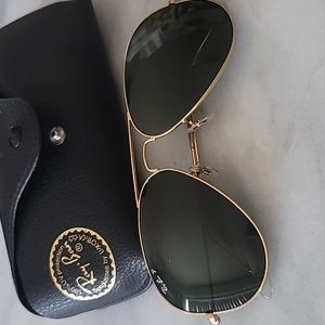 Ray-Ban Aviator Sunglasses